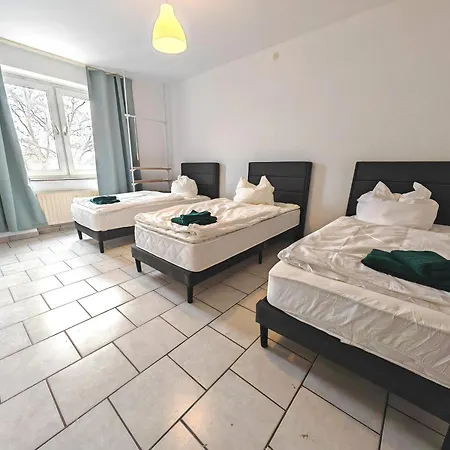 Monteur Mit Guter Anbindung Apartment *