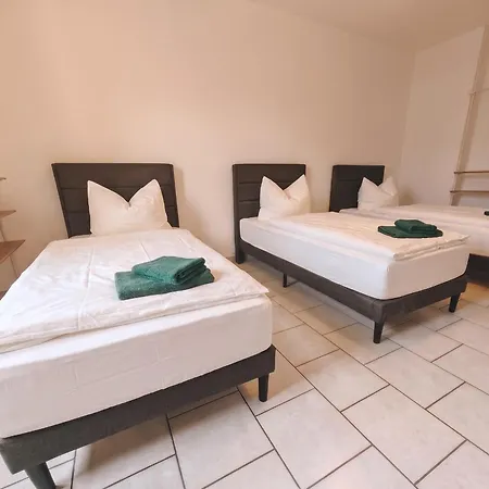 Apartman Monteur Mit Guter Anbindung