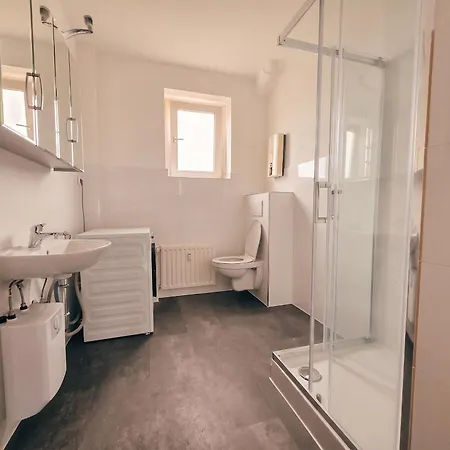 Apartman Monteur Mit Guter Anbindung